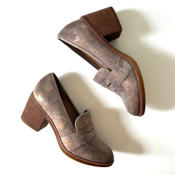 Sofft Sophia Taupe Gold Metallic Shimmer Leather Suede Heeled Penny Loafers - Picture 1 of 8